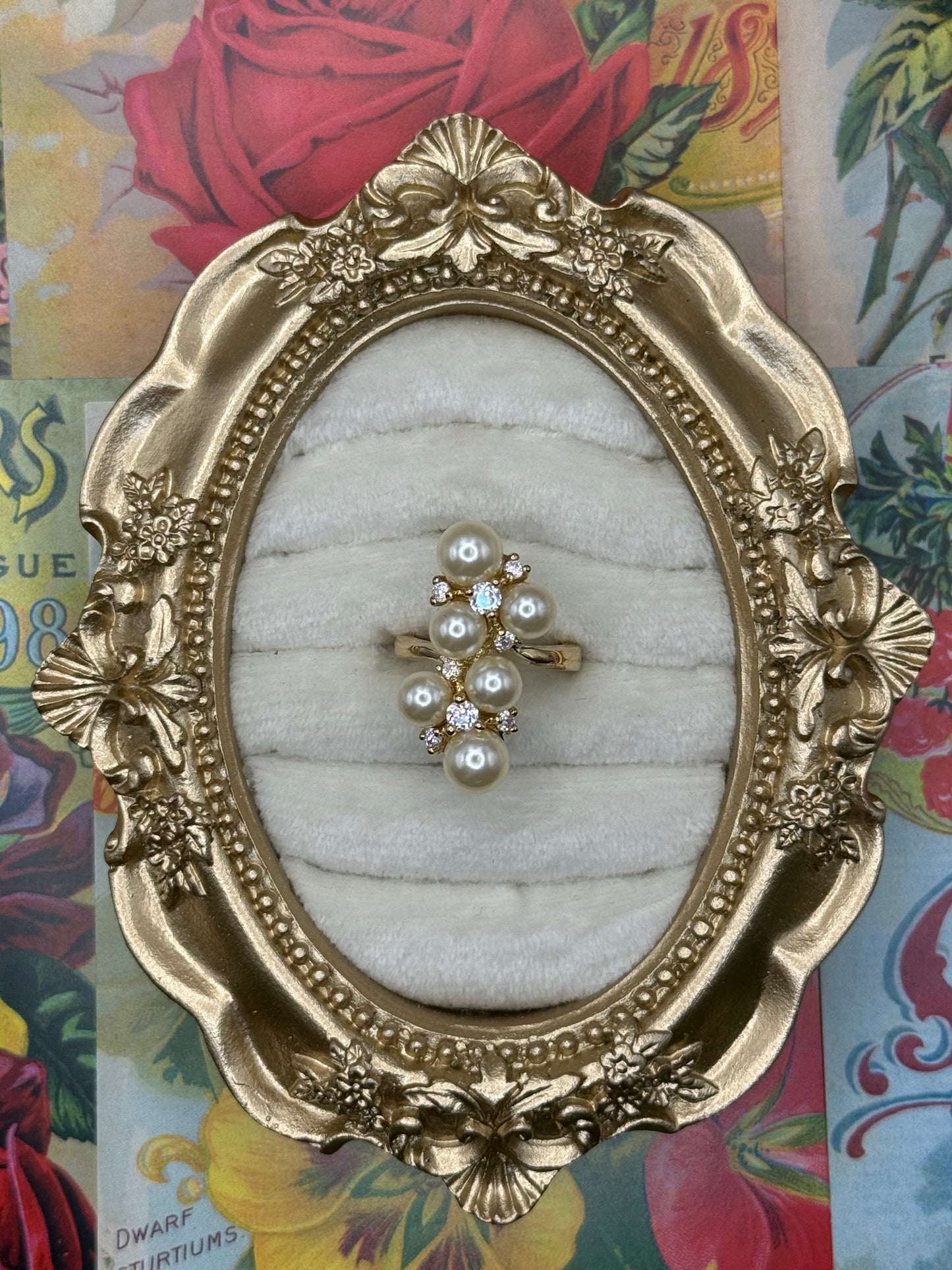 Vintage Gold Tone Pearl Ring Size 5