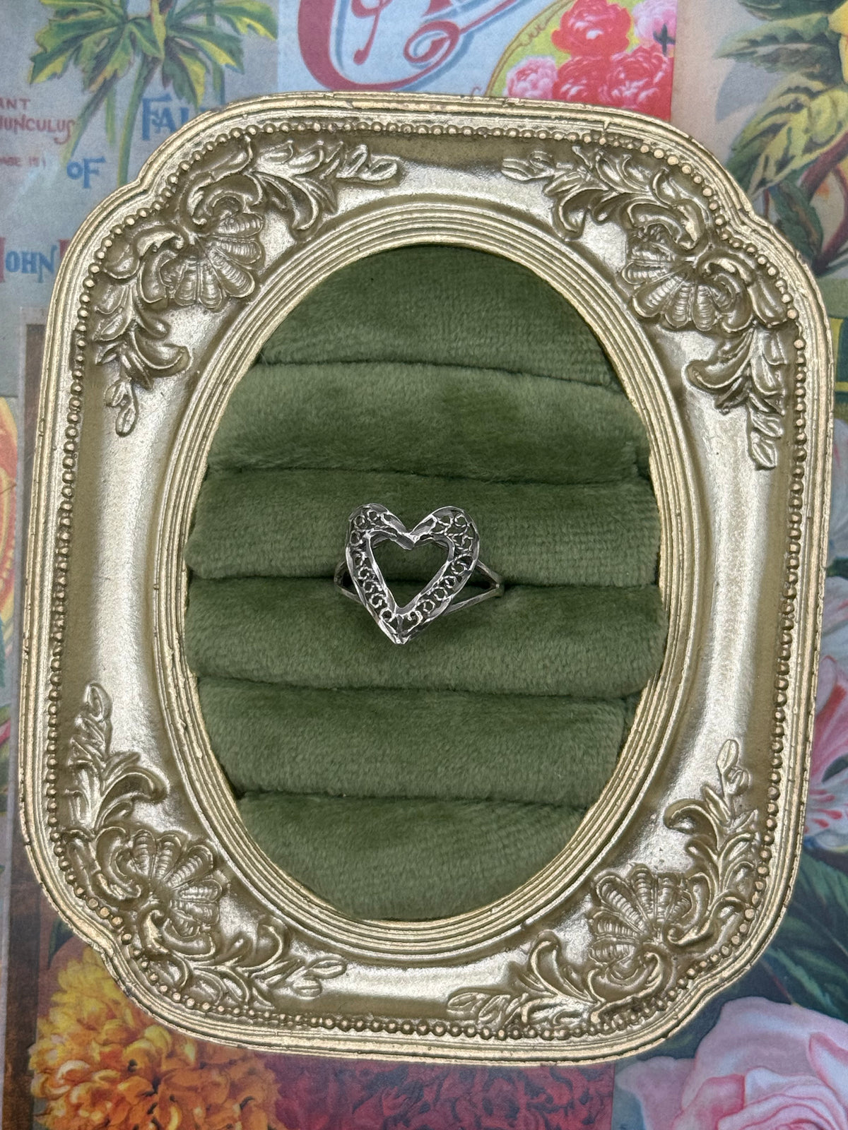Sterling Silver Dainty Heart Filigree Ring Size 6.5