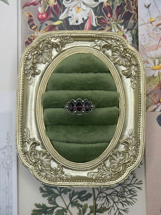 Vintage Silver Tone Avon Ring Size 7.25