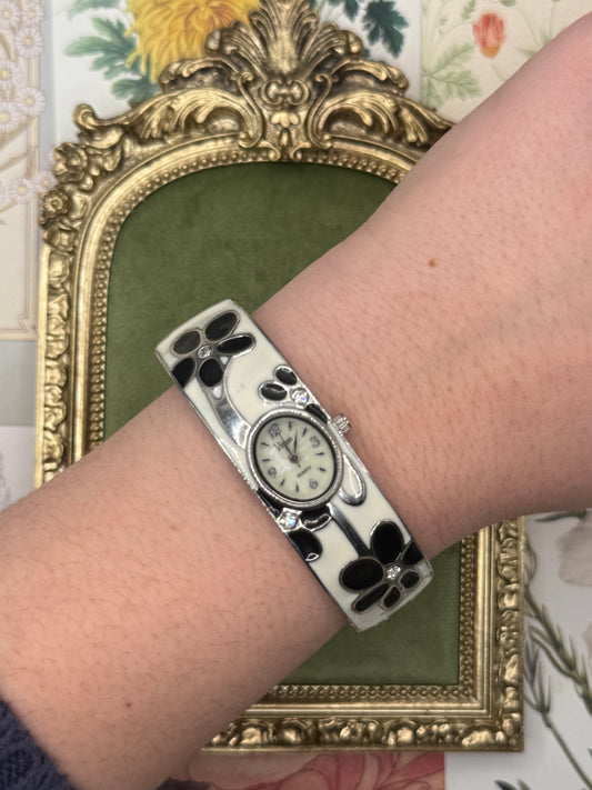 Working Vintage Silver Tone Floral Cuff Watch