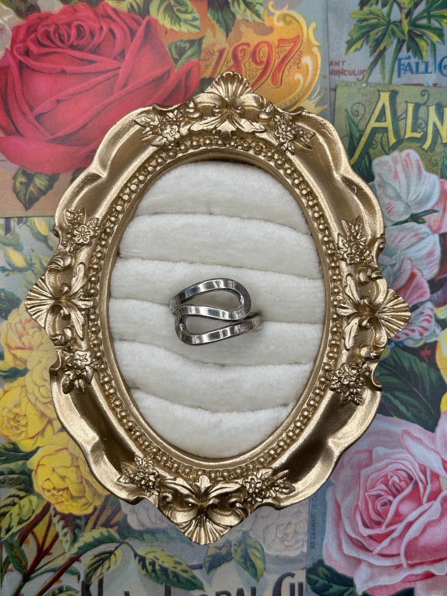 Sterling Silver Wavy Abstract Ring Size 8.5
