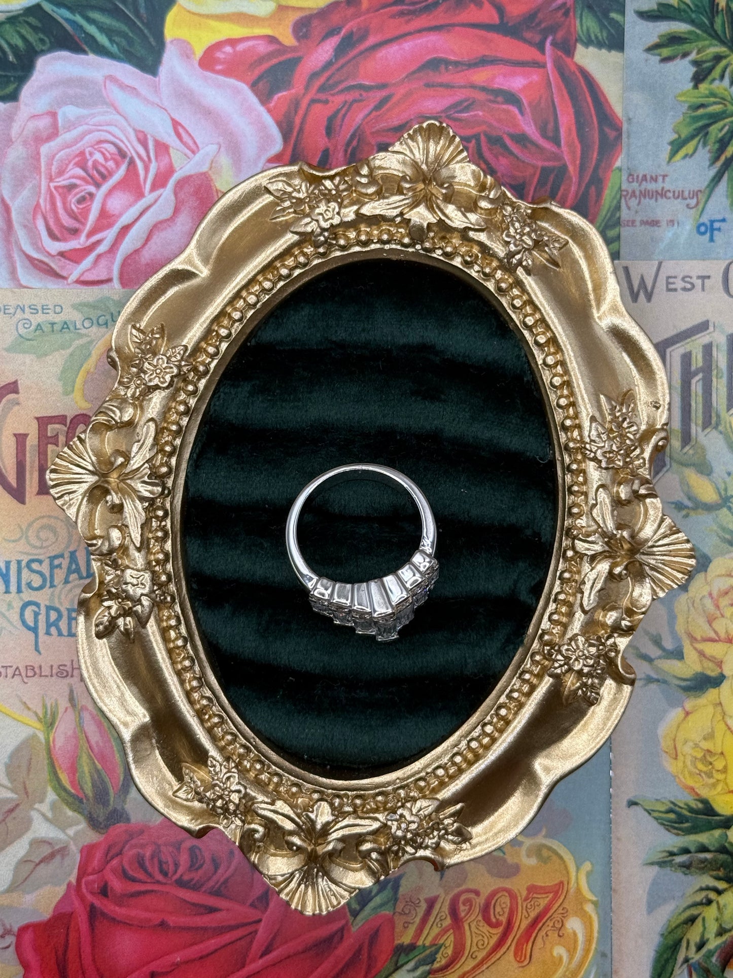 Vintage Silver Tone Old Stock Ring Size 7.5