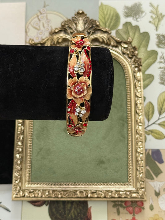 Vintage Gold Tone Floral Bracelet