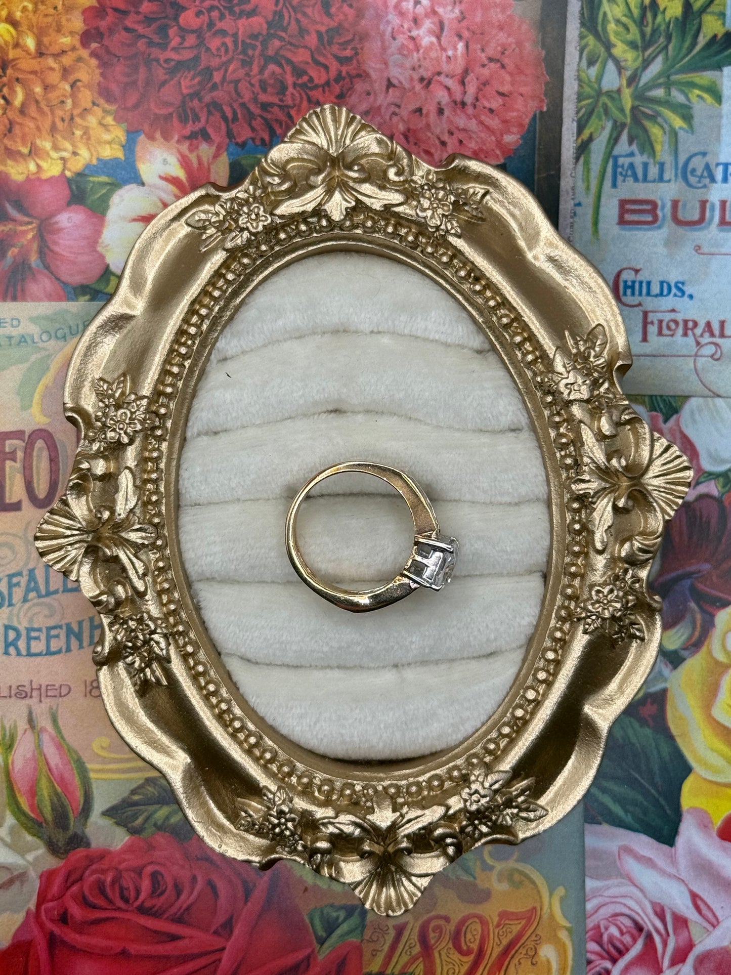 Vintage Gold Tone Ring Size 7
