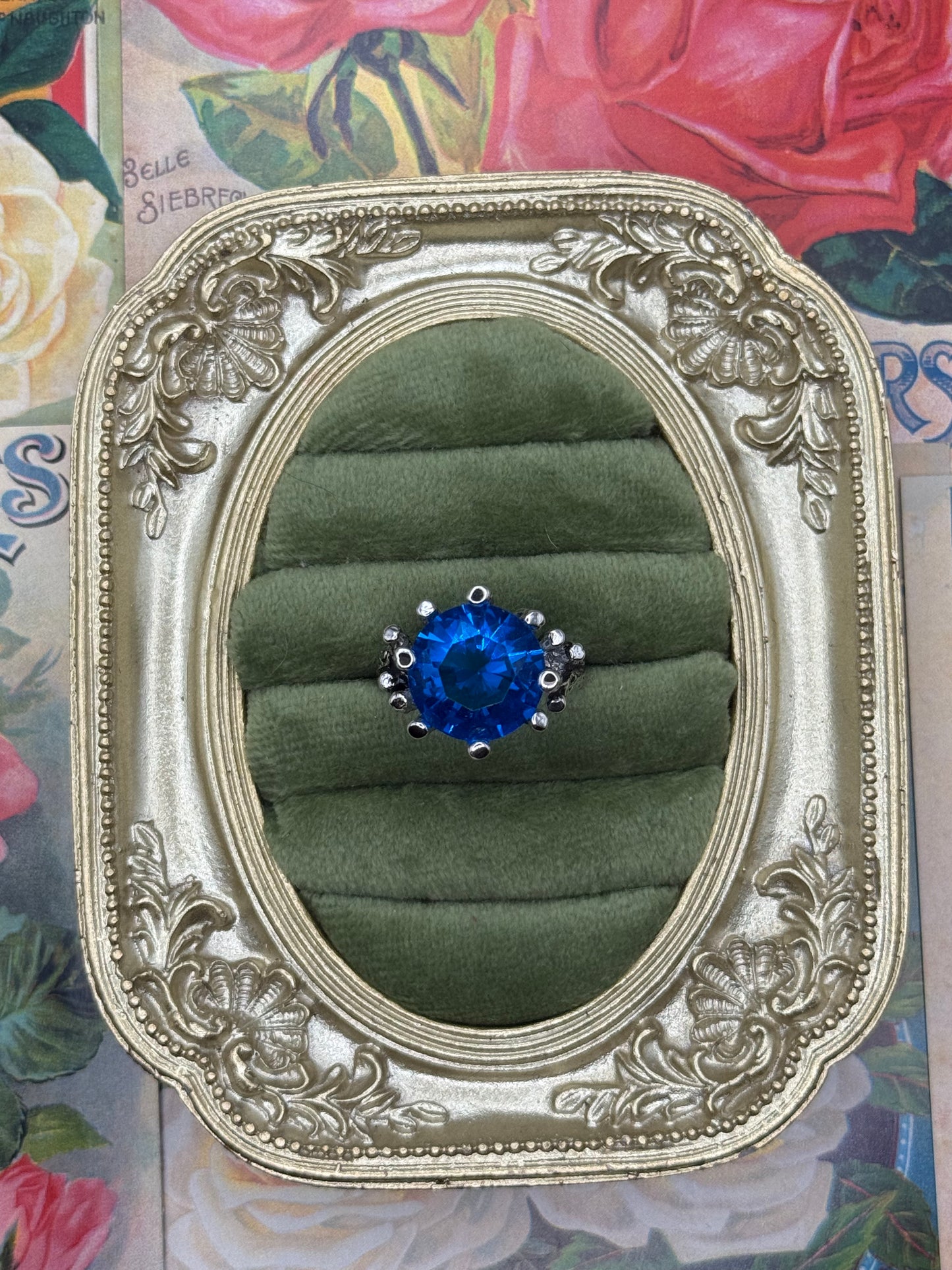 Vintage Silver Tone Old Stock Gemstone Ring Size 10