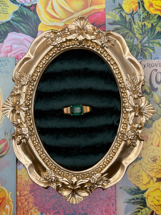 Vintage Gold Tone Ring Size 6