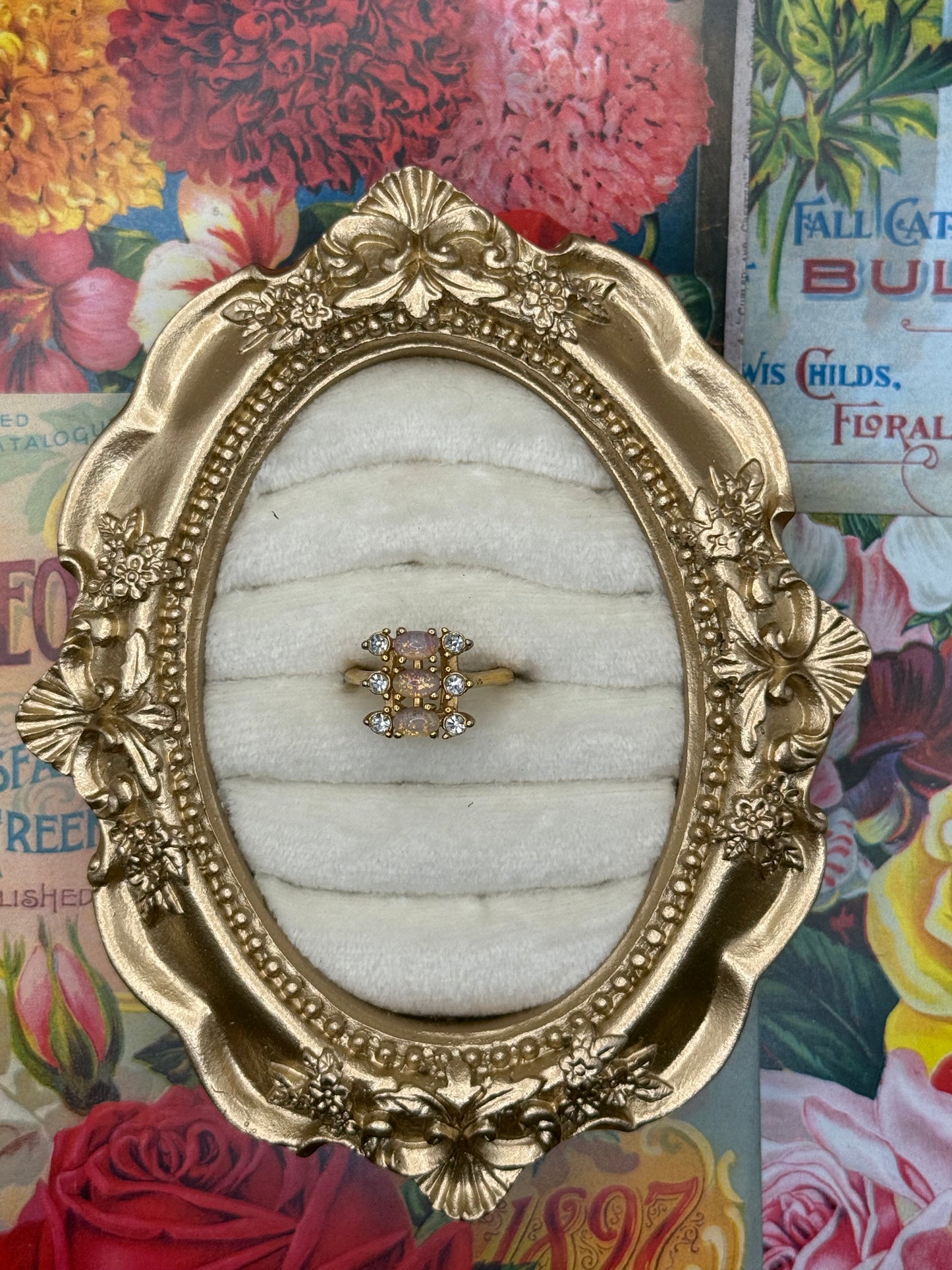 Vintage Gold Tone Avon Faux Opal Ring Size 5