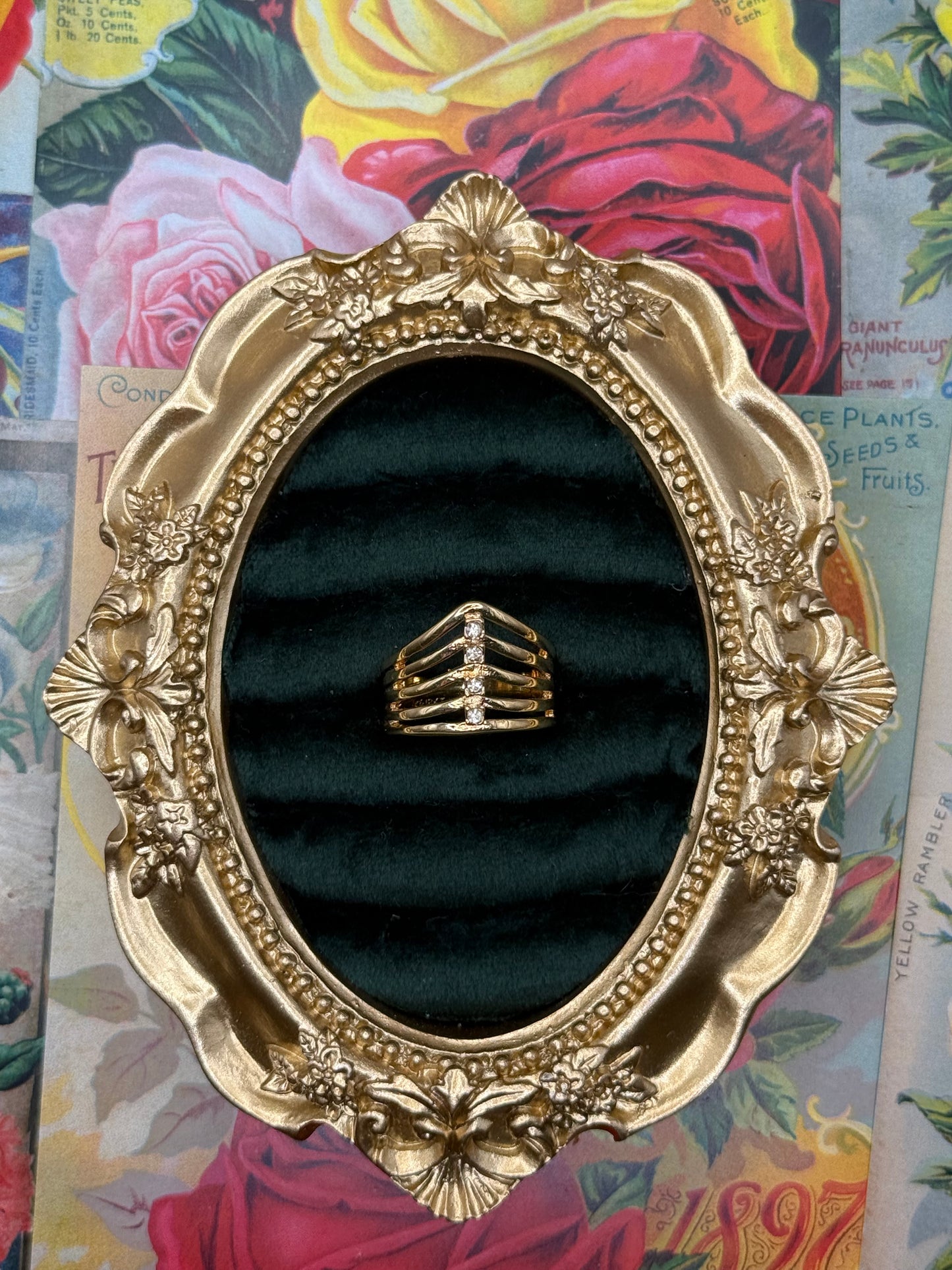 Vintage Gold Tone Thick Ring Size 7