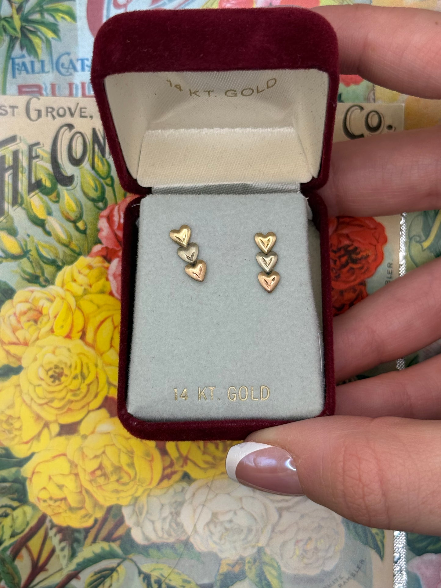 14k Gold Thin Tri-Gold Tone Earrings 0.5”