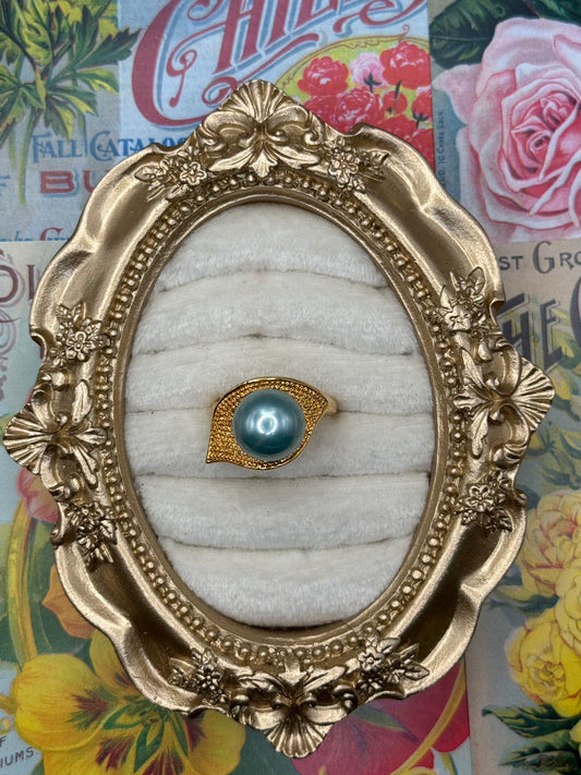 Vintage Gold Tone Pearl Ring Size 7