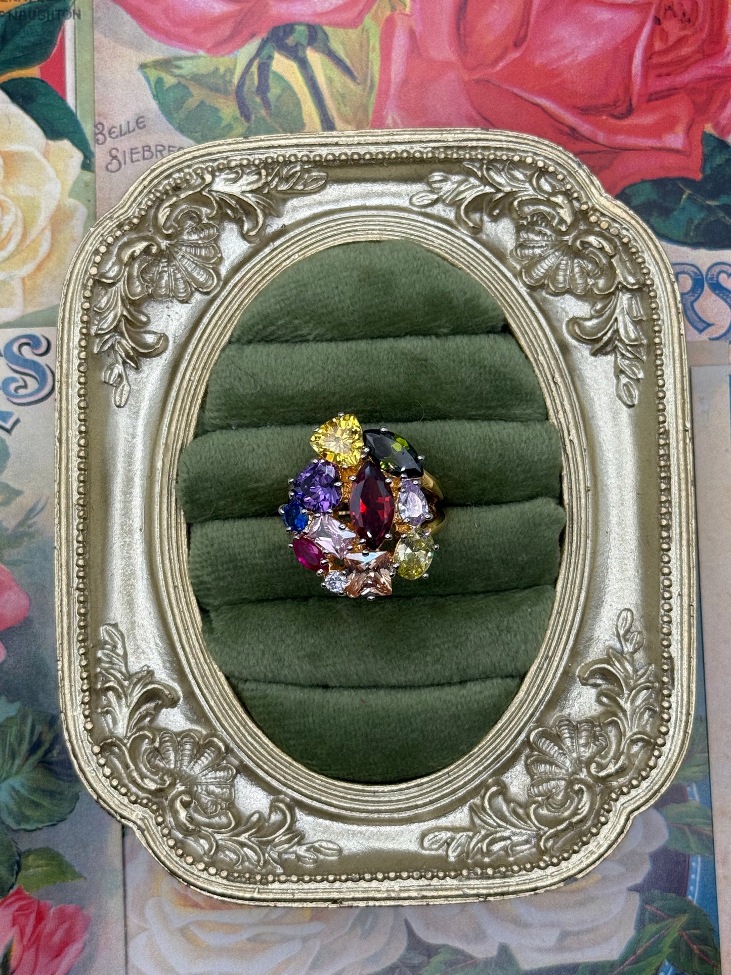 Vintage Gold Tone Old Stock Chunky Gemstone Ring Size 9