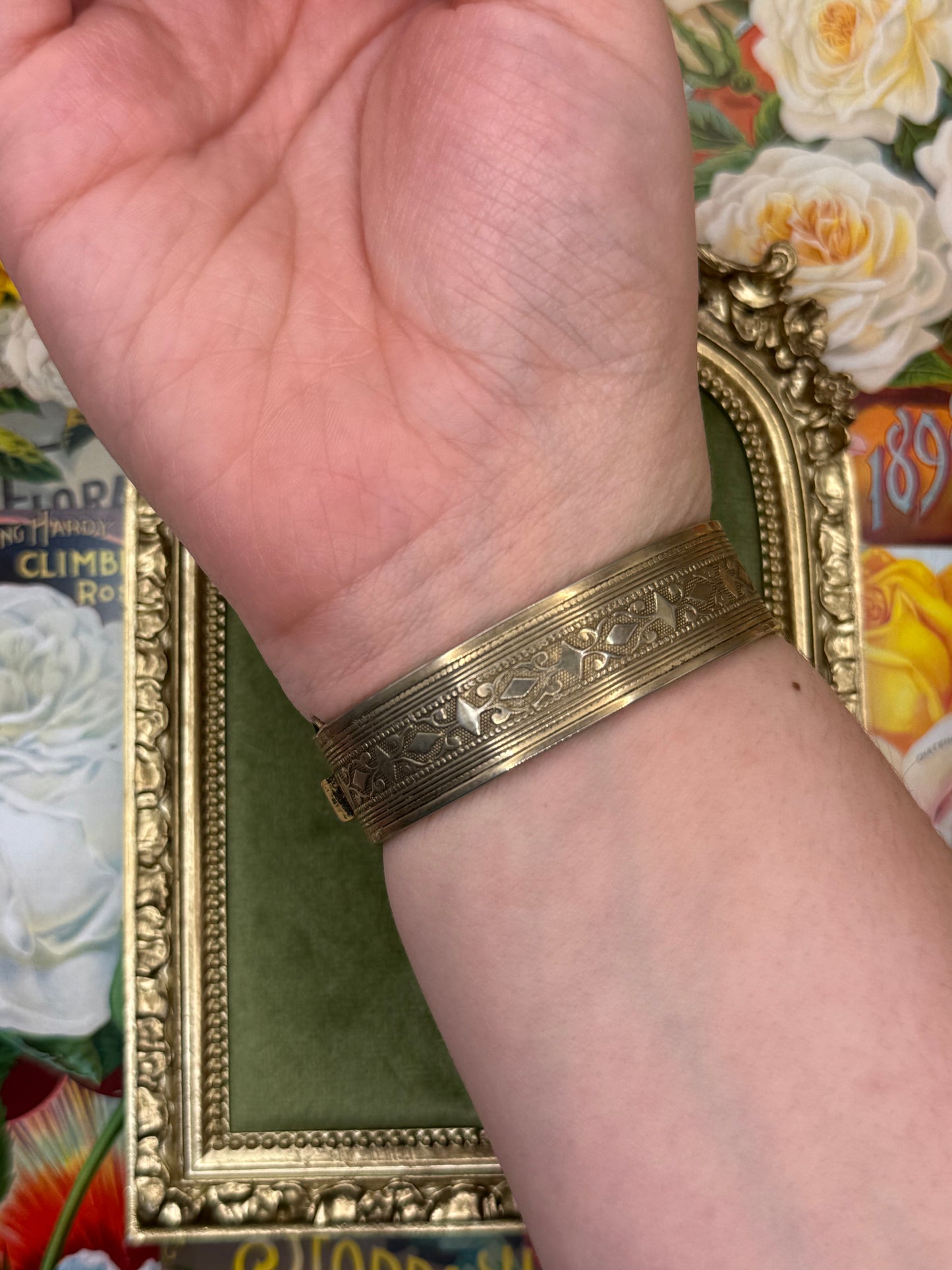 Vintage Gold Tone Hinge Cuff Bold Bracelet