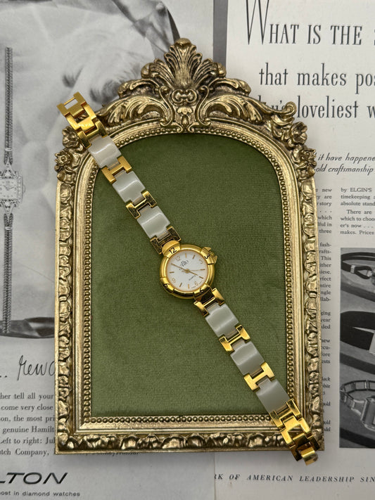 Working Vintage Gold Tone Watch