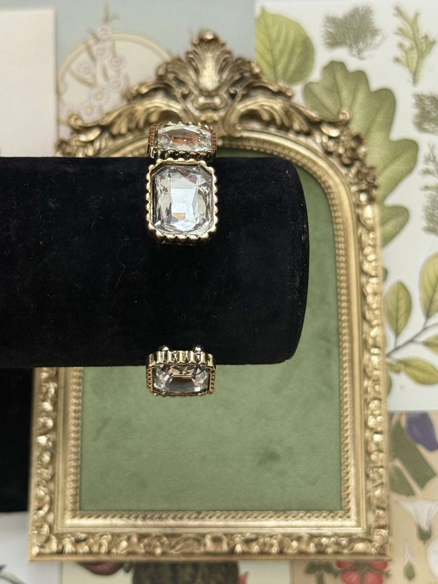 Vintage Gold Tone Rhinestoned Cuff