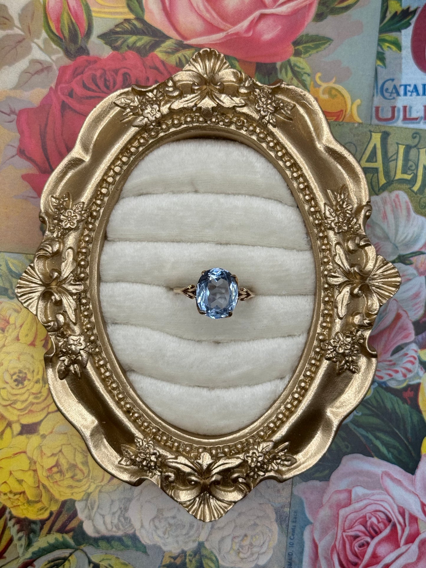 10k Solid Gold Blue Gemstone Ring Size 7.25