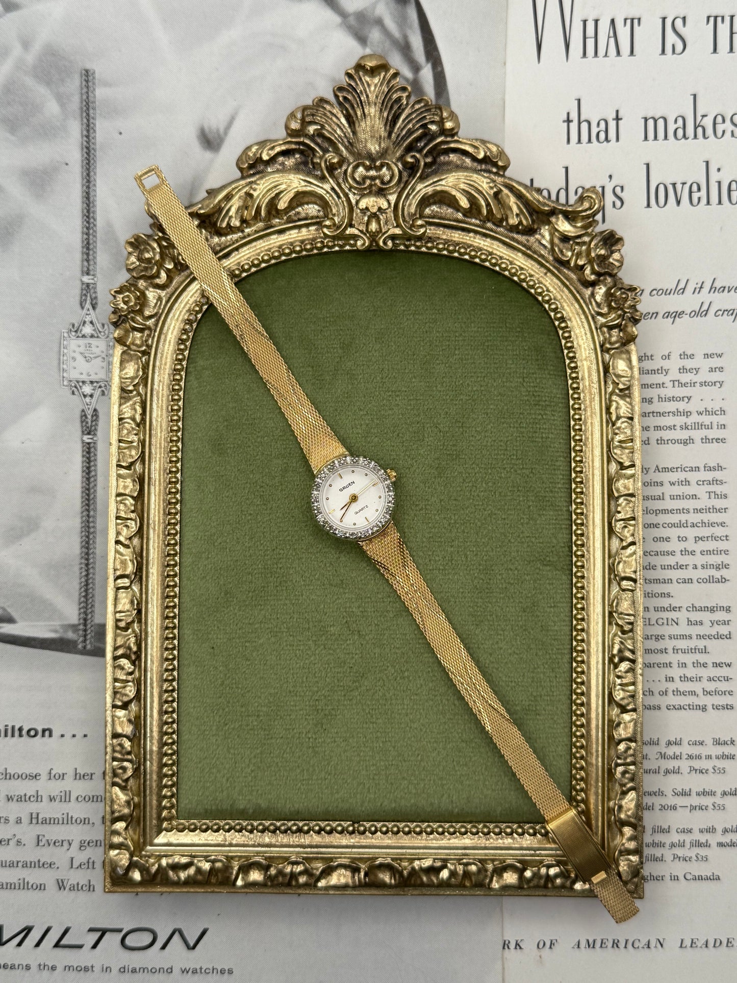 Working Vintage Gold Tone Diamond Bezel Watch