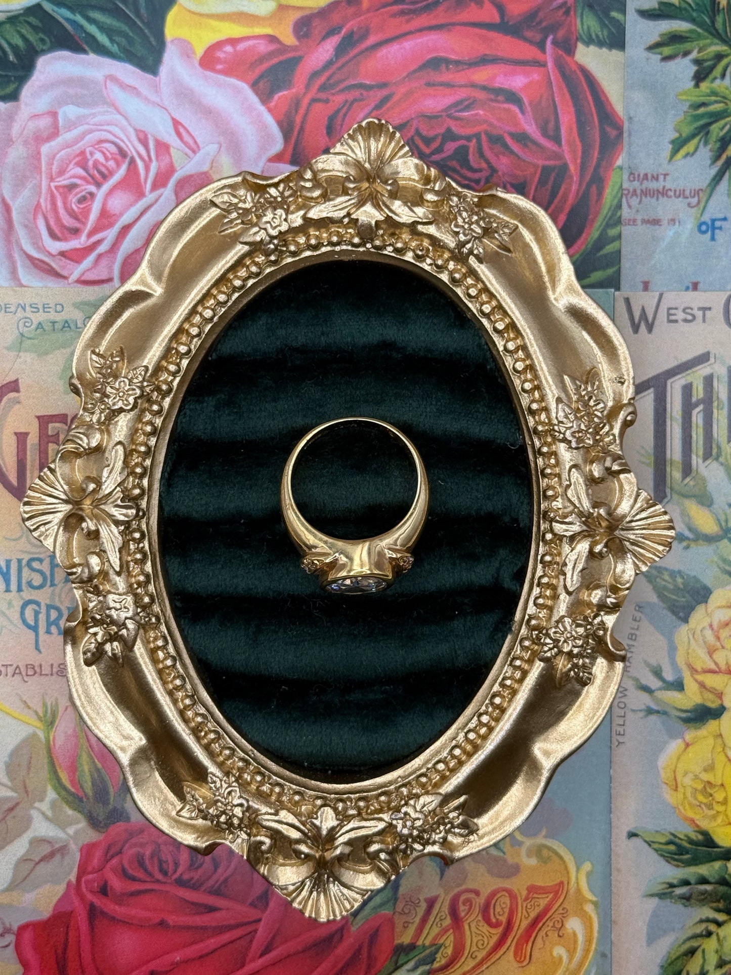 Vintage Gold Tone Old Stock Bezel Ring Size 8