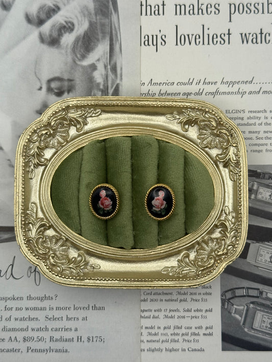 Vintage Gold Tone Floral Clip on Earrings