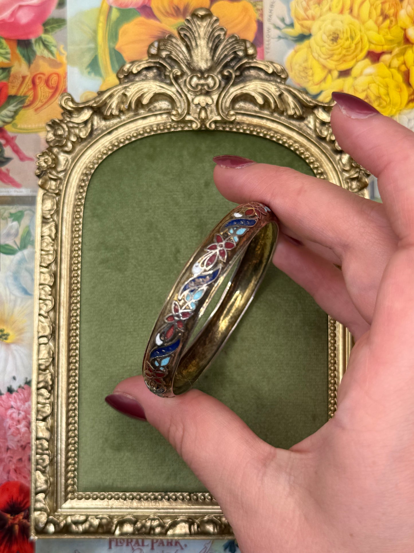 Vintage Gold Tone Enameled Bangle 7.5”