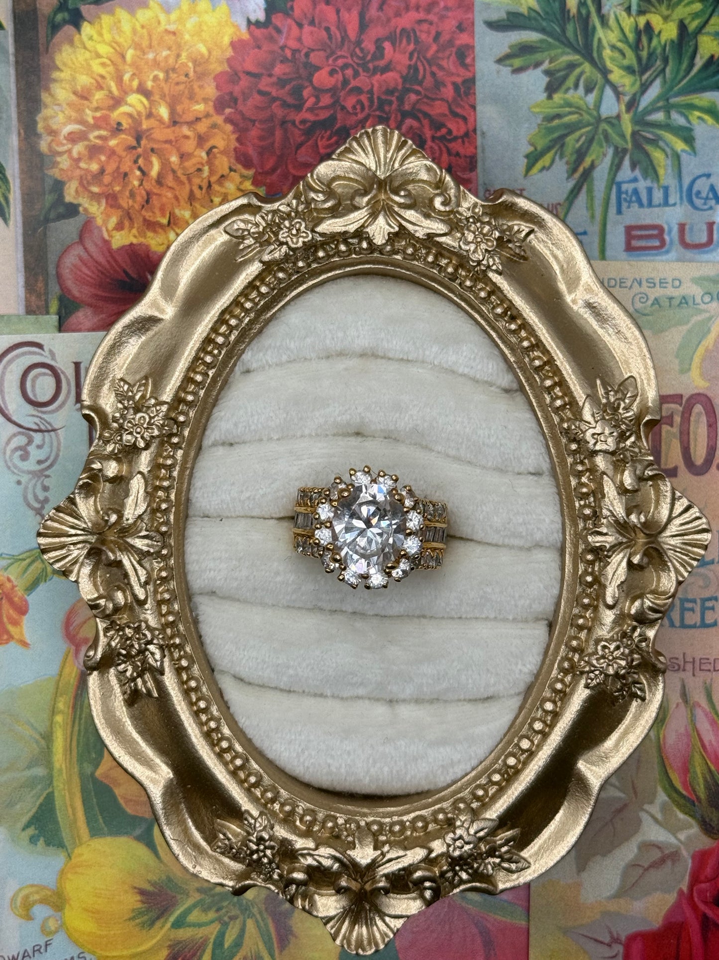 Vintage Gold Tone Chunky Ring Size 6.5