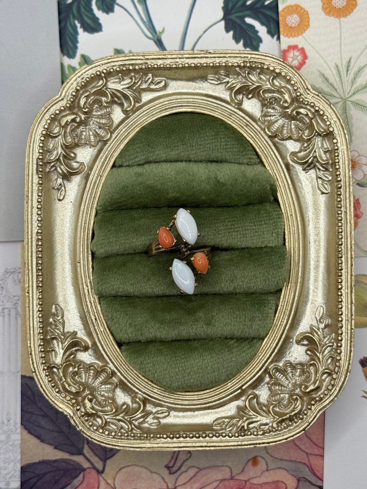 Vintage Gold Tone Gemstone Old Stock Ring Size 5