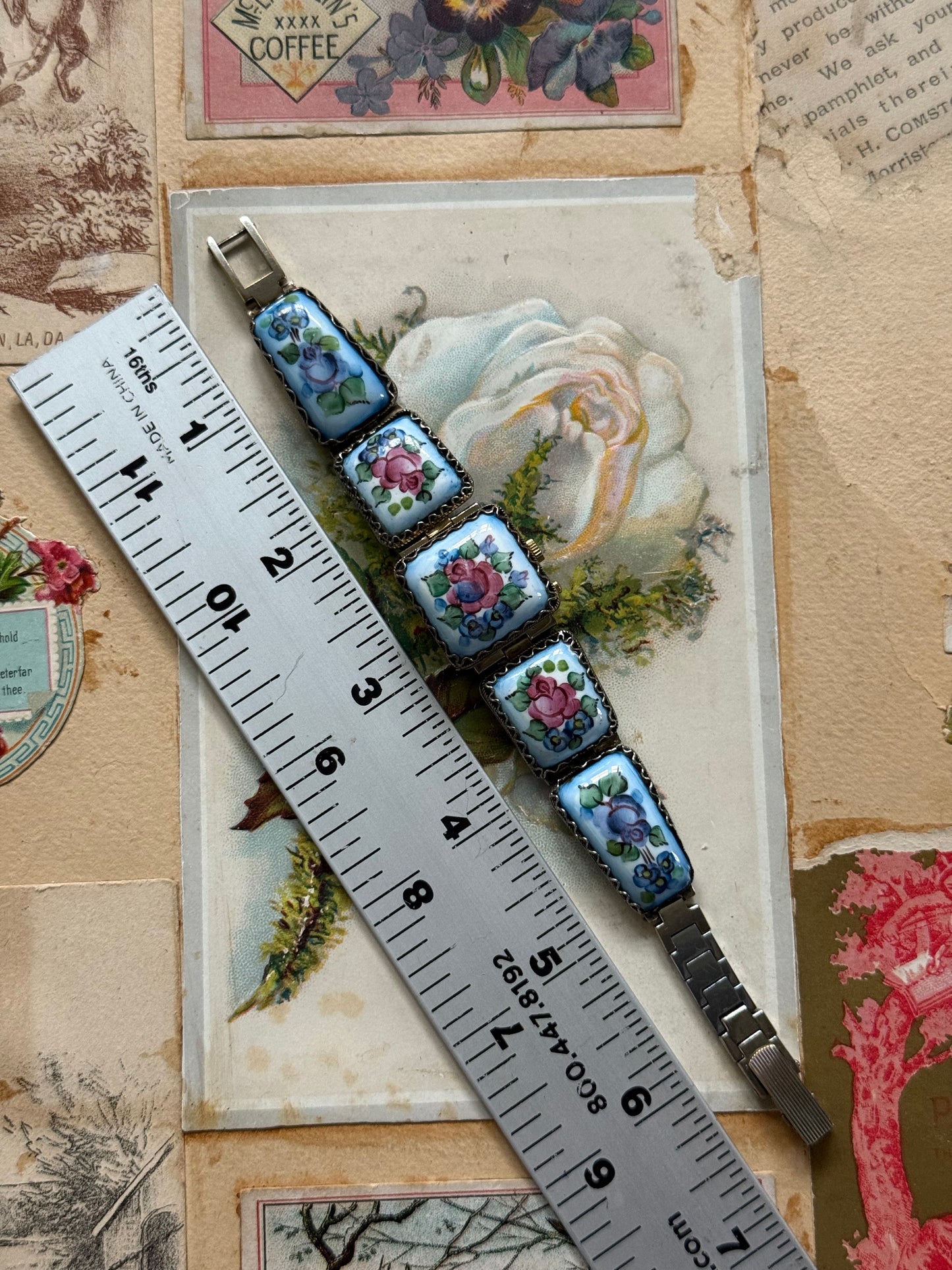 working two tone soviet enameled wind up peek a boo watch
