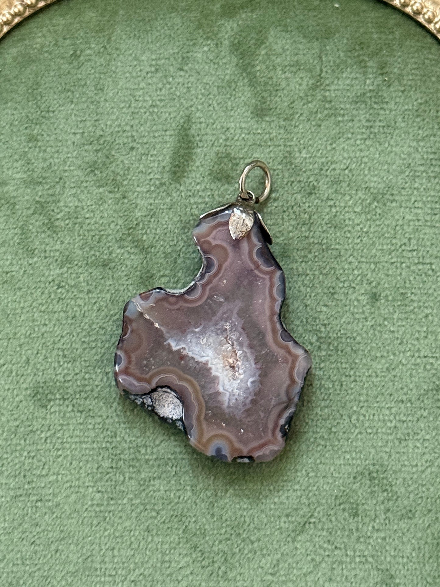 Vintage Silver Tone Agate Pendant