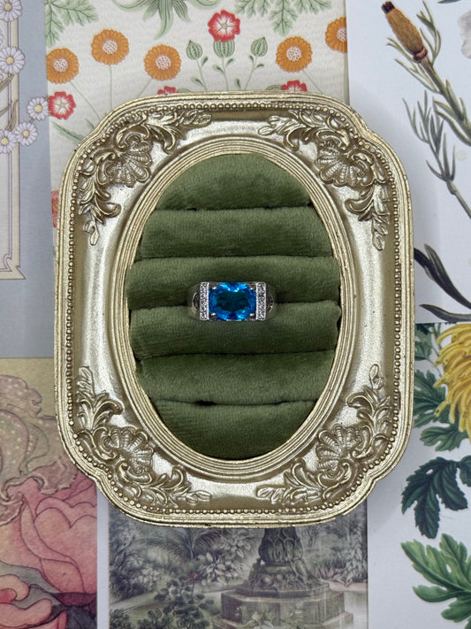 Vintage Silver Tone Blue Stone Ring Size 9