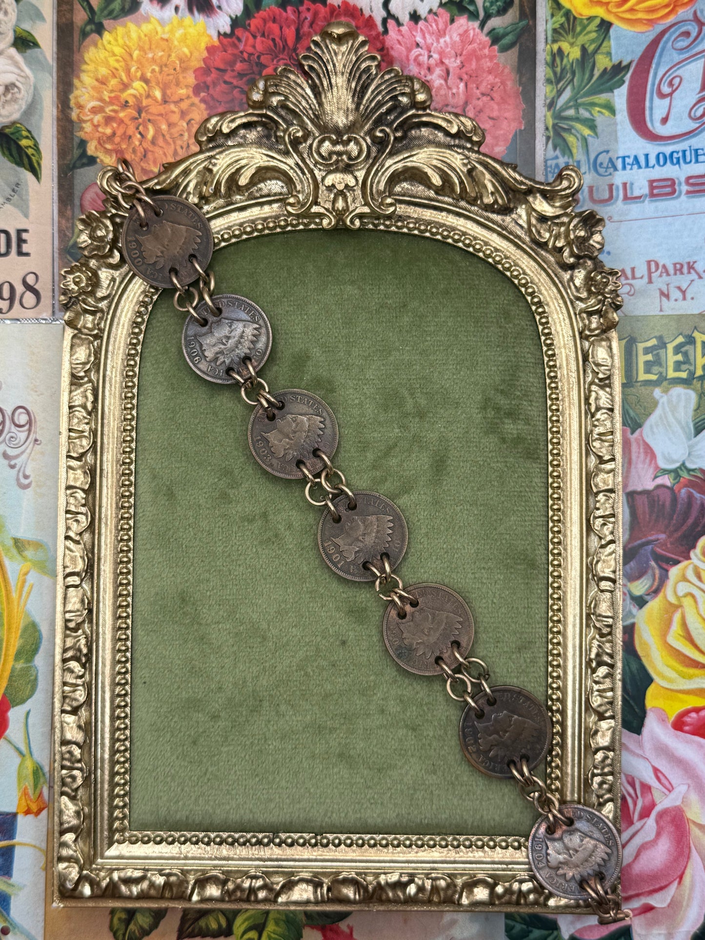 Vintage Gold Tone Indian Head Penny Bracelet 7”
