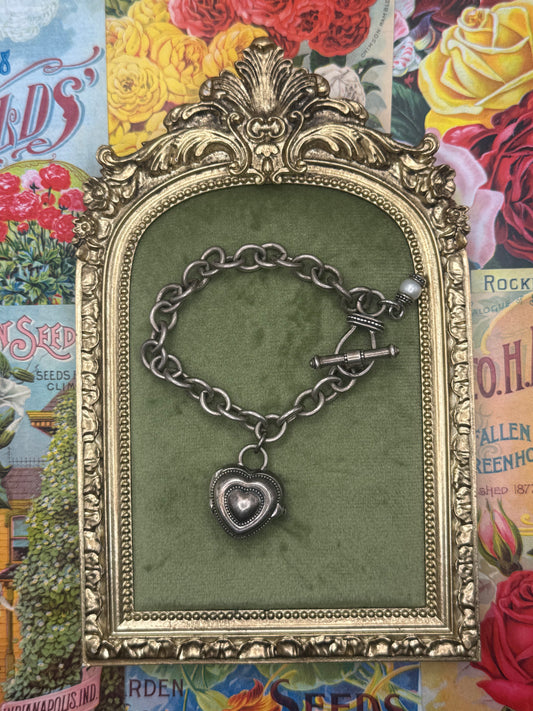 Working Vintage Silver Tone Ecclissi Peek a Boo Watch 6.25”