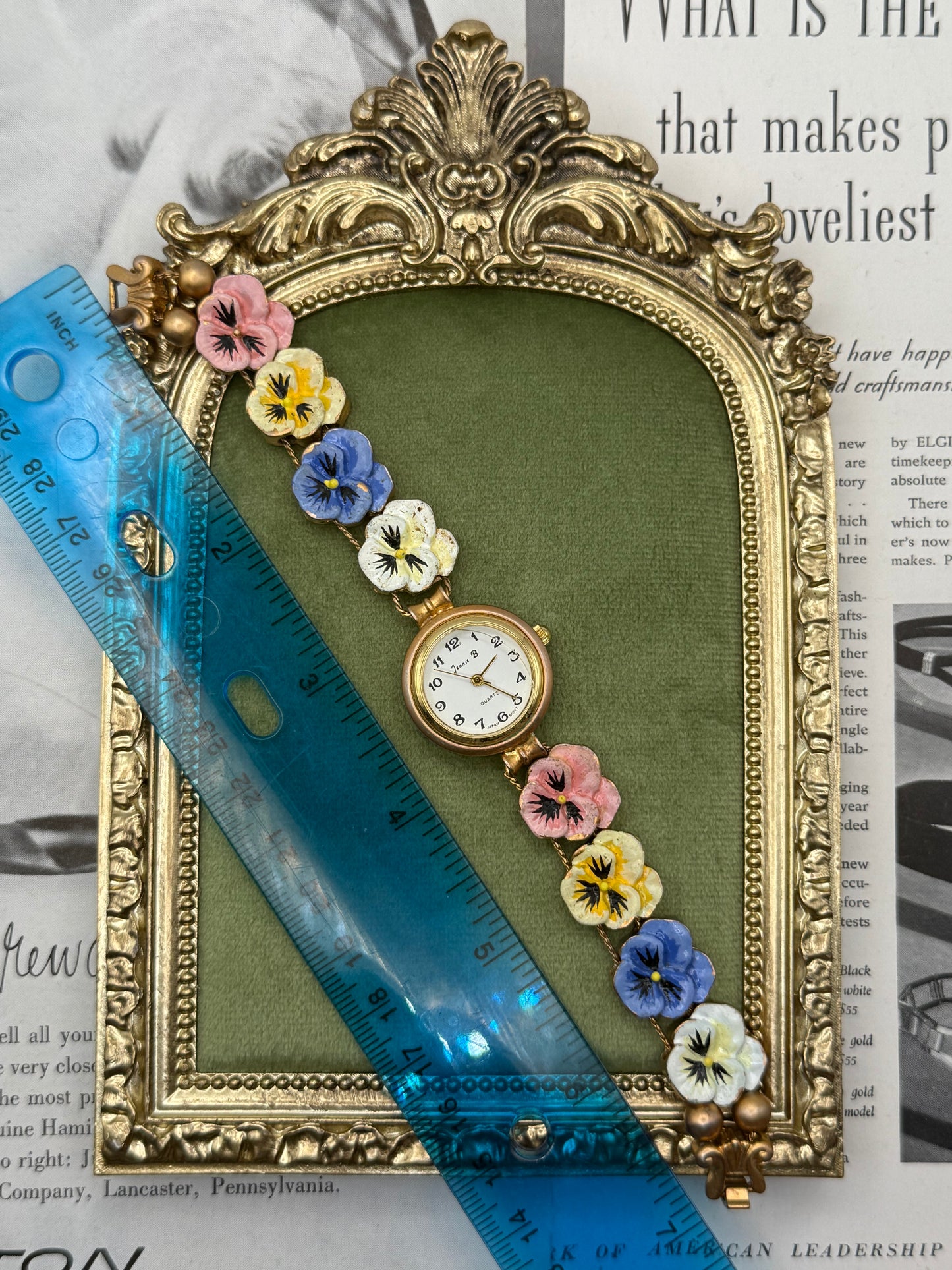 Working Vintage Rose Gold Tone Pansy Charm Watch