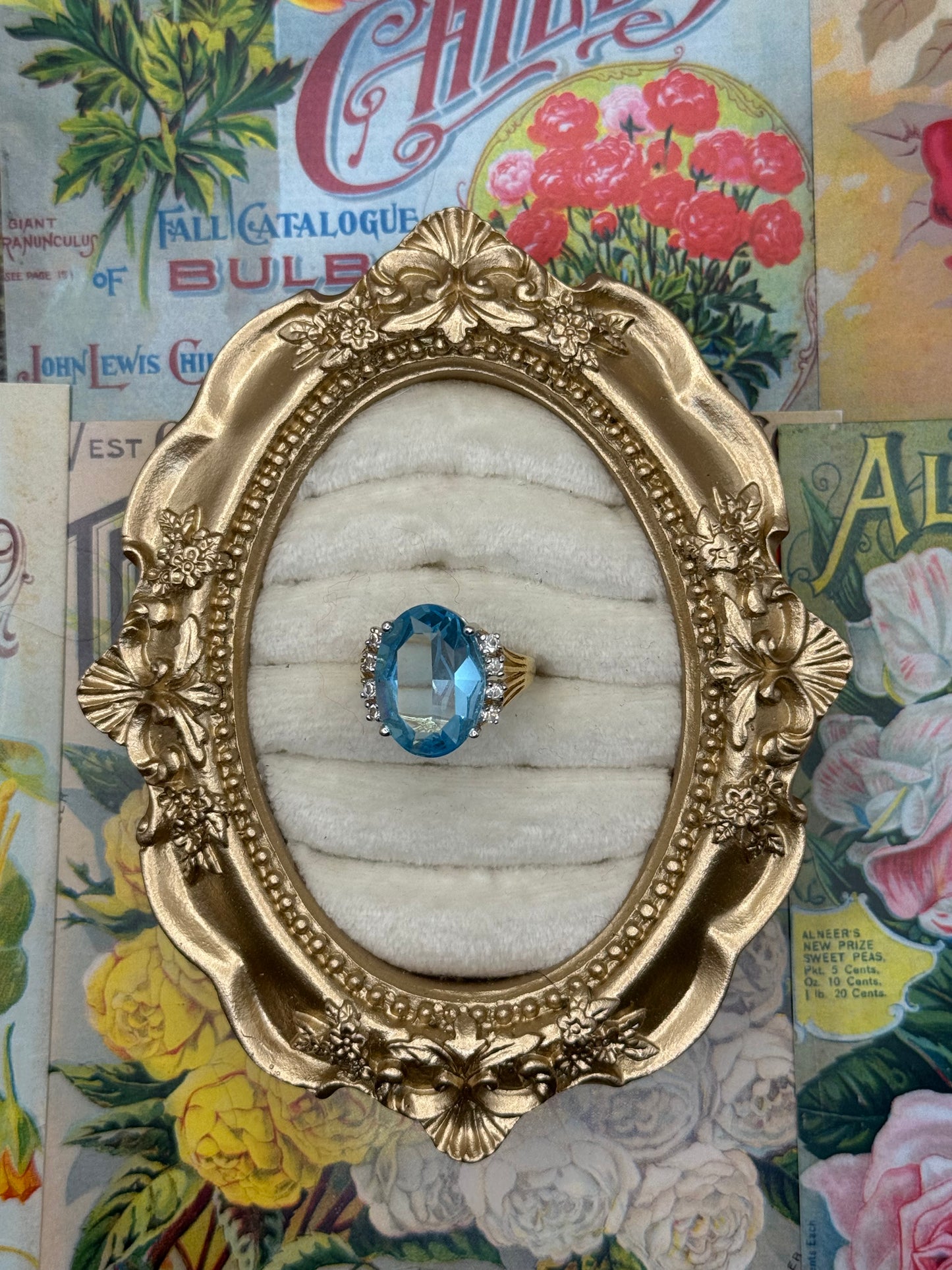 Vintage Gold Tone Chunky Ring Size 7.75