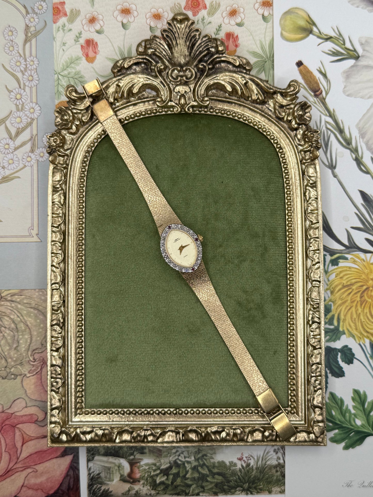 Working Vintage Gold Tone Diamond & Ruby Watch