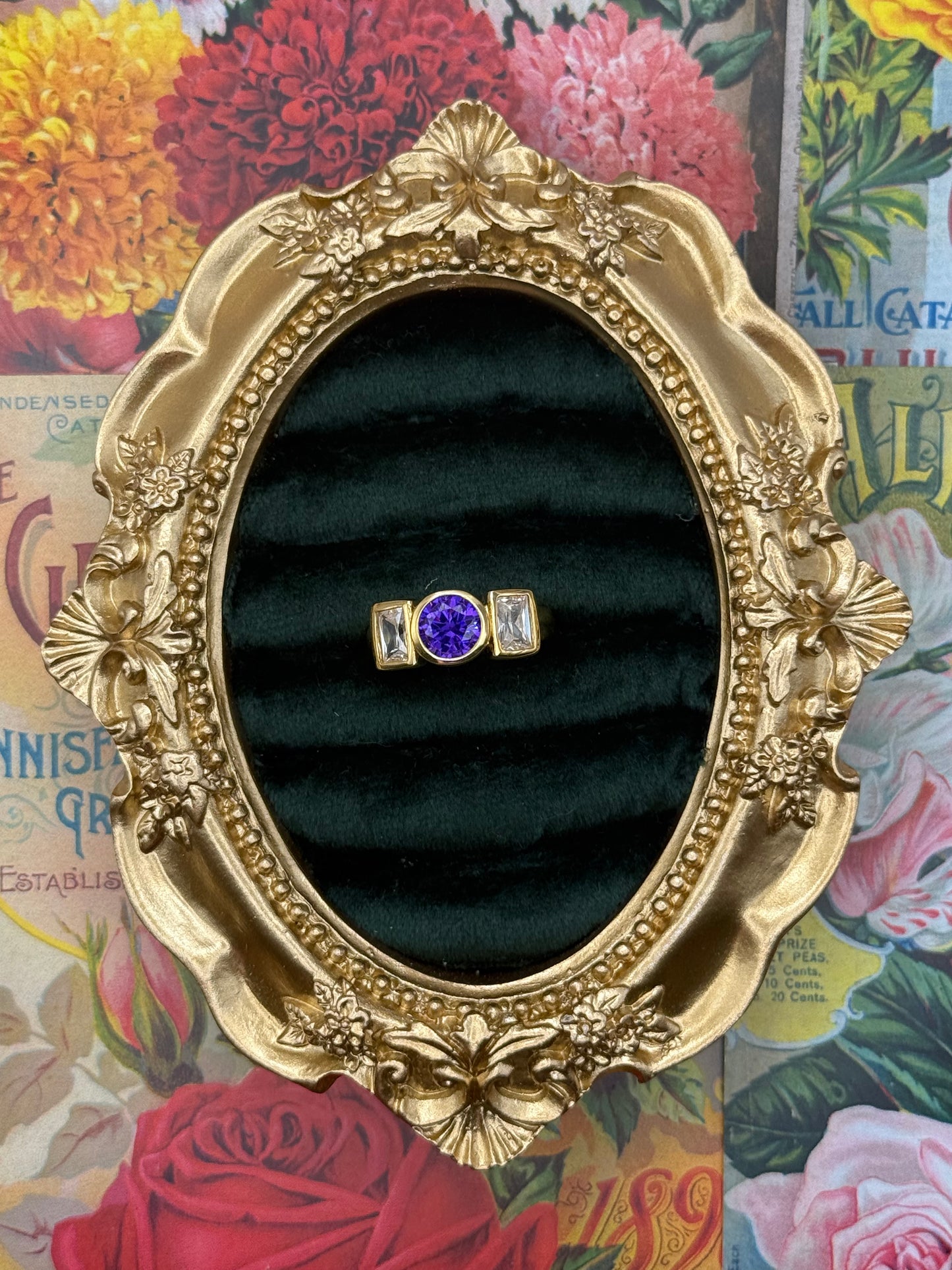 Vintage Gold Tone Old Stock Bezel Ring Size 7