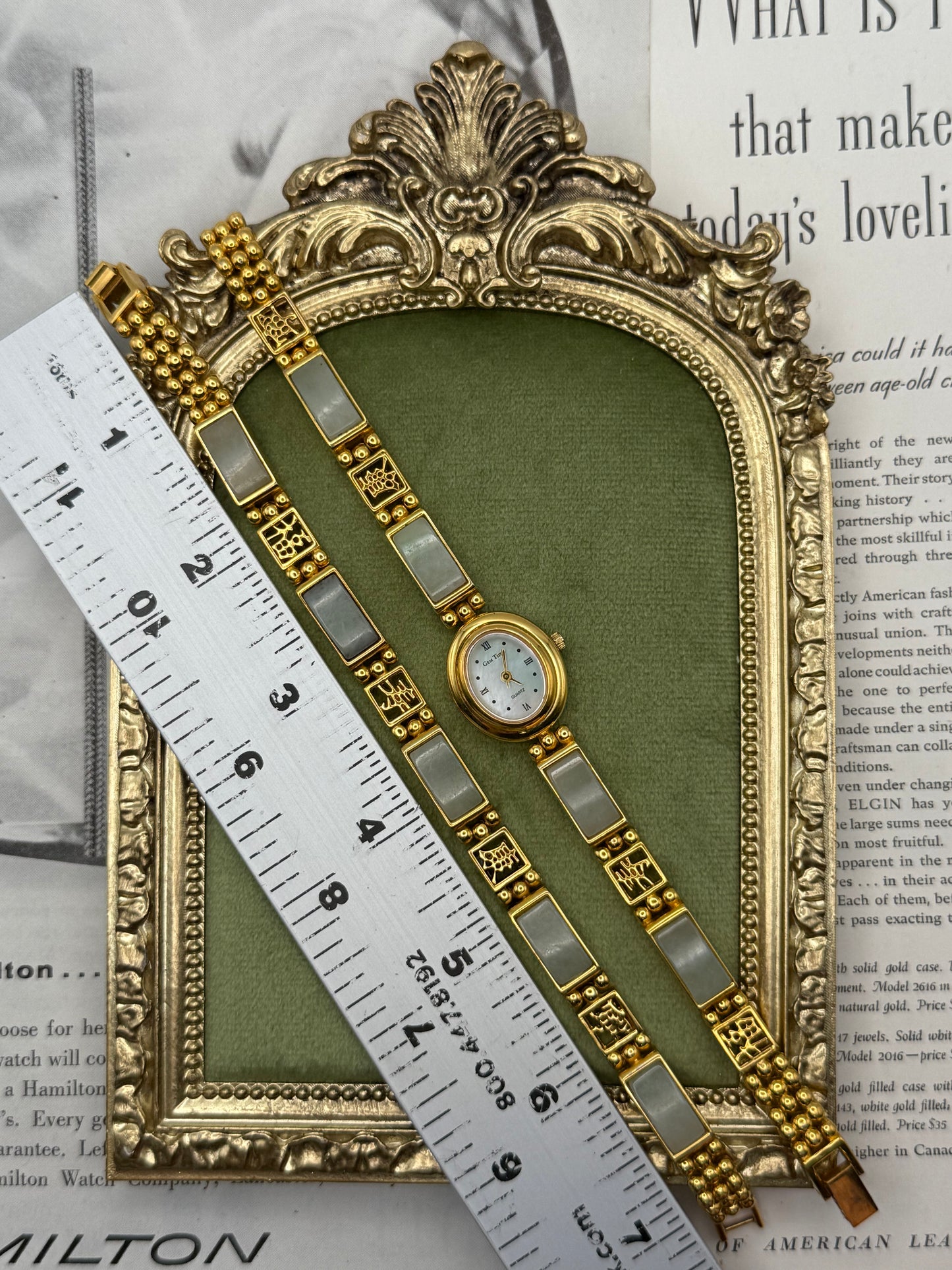 Working Vintage Gold Tone Green Jade Watch Set