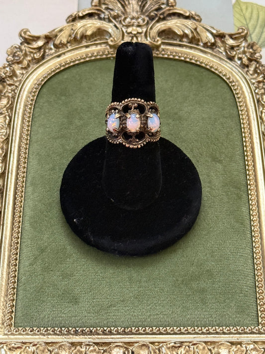 Vintage Gold Tone Opal Style Ring Size 6.75