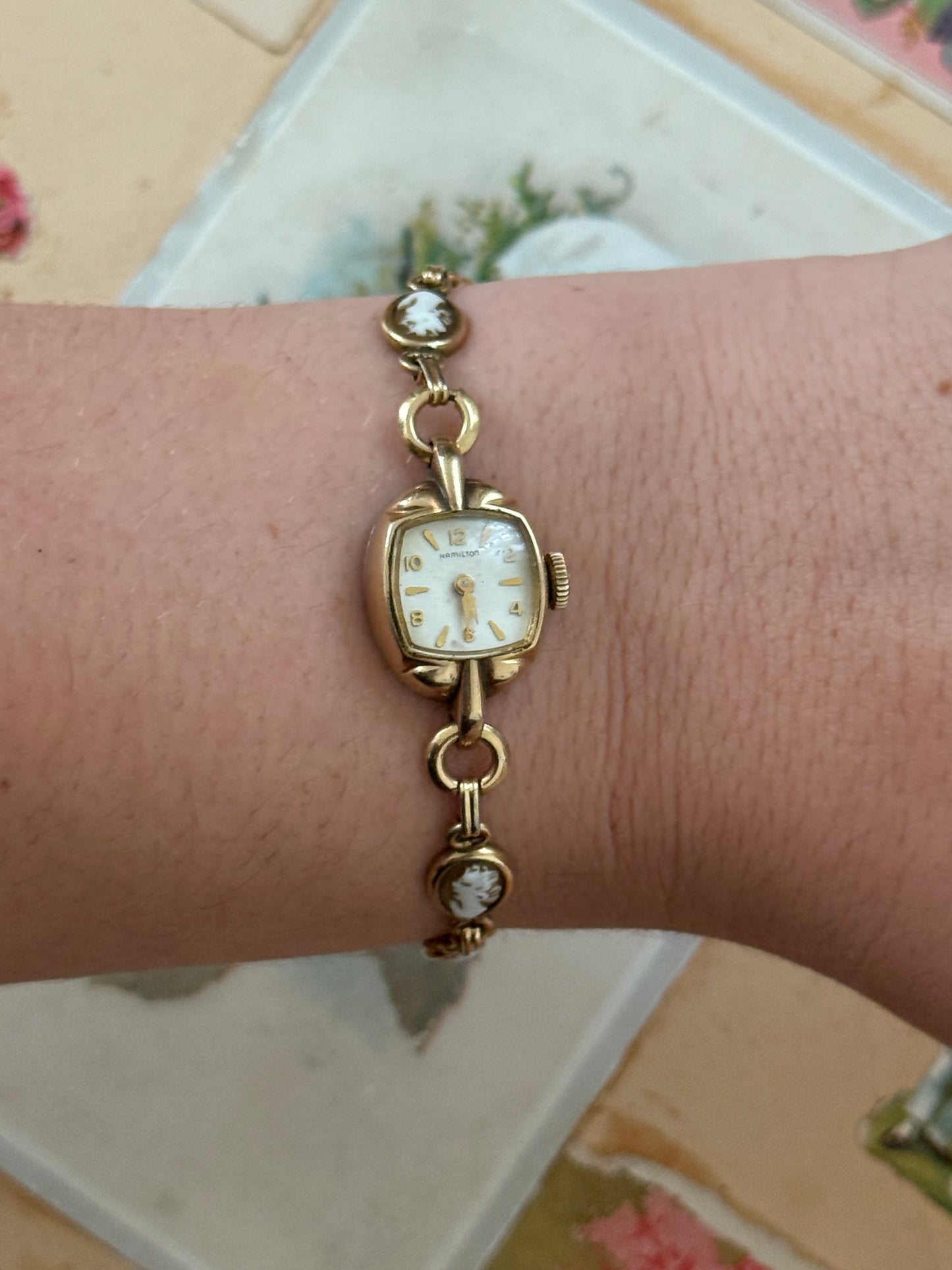working gold tone hamilton cameo band wind up watch