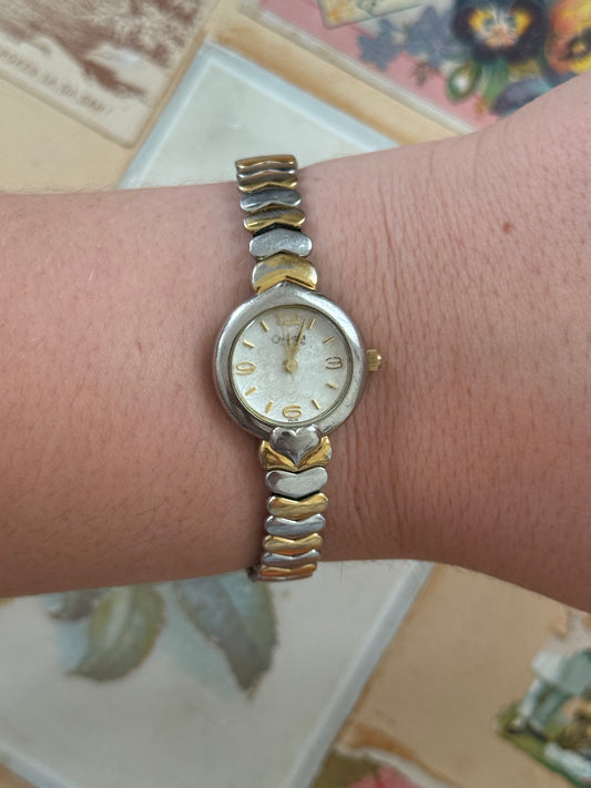 working two tone heart band stretchy watch
