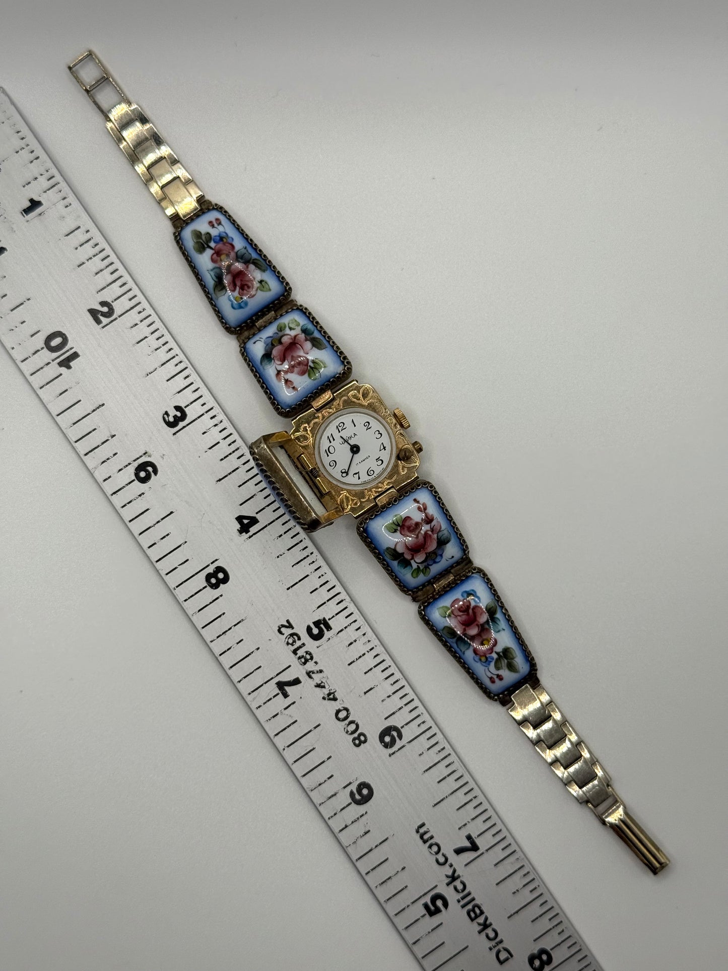 working gold tone soviet enameled wind up peek a boo watch