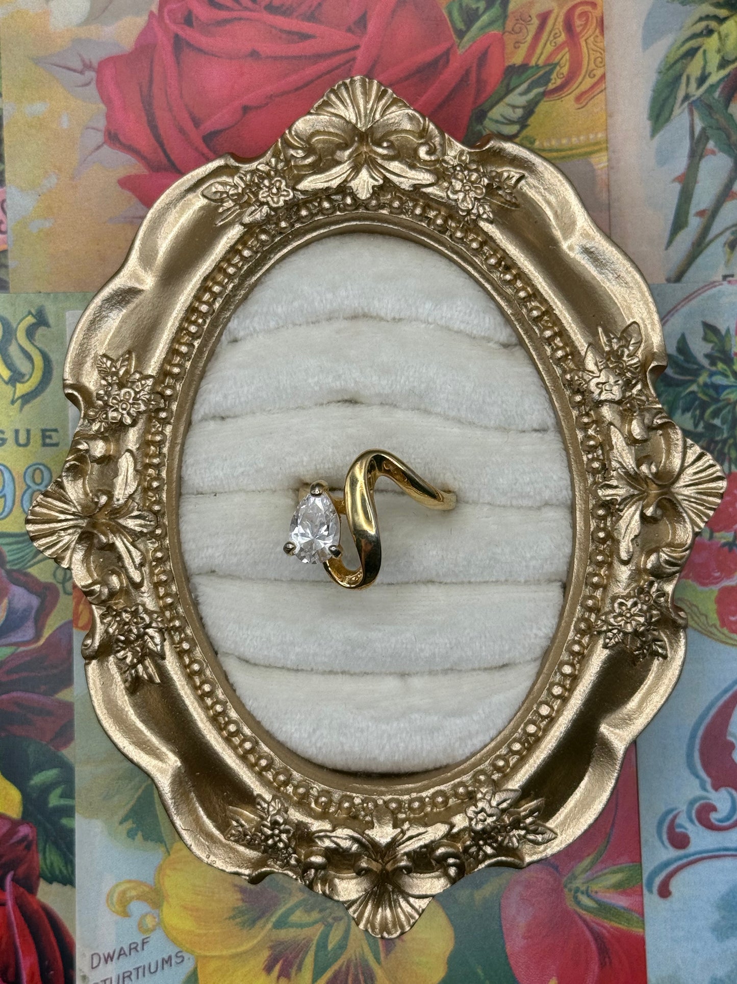 Vintage Gold Tone Asymmetrical Ring Size 8