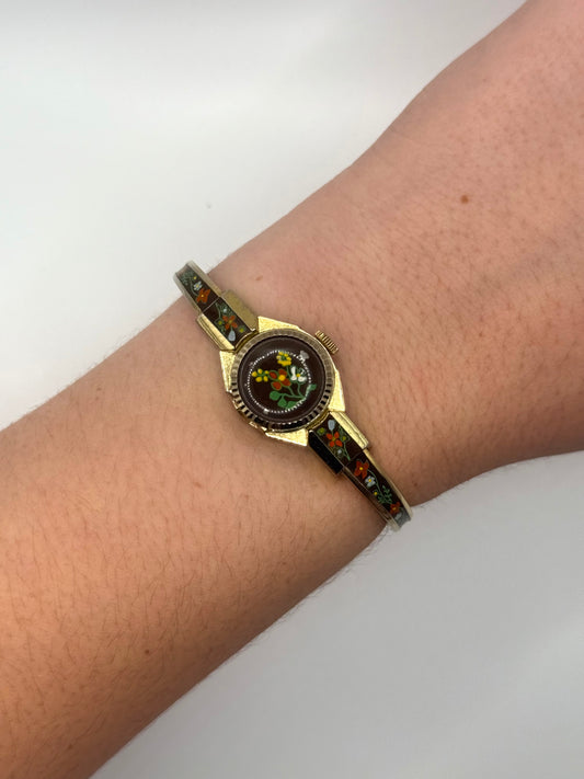 nonworking gold tone peek a boo watch