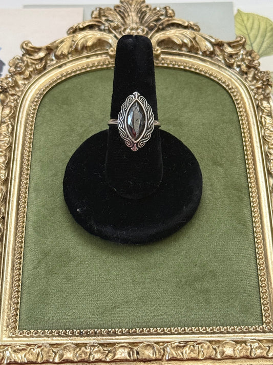 Vintage Silver Tone Avon Ring Size 7.5