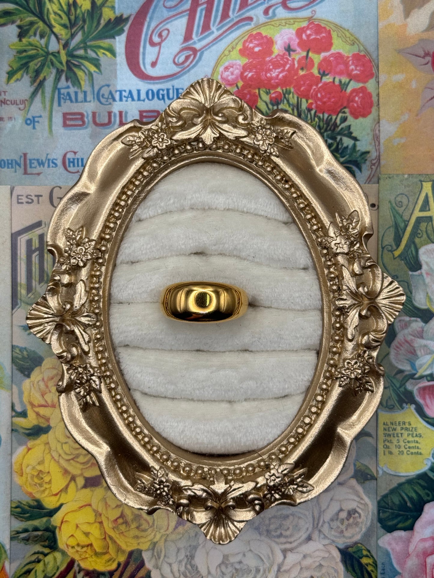 Vintage Gold Tone Chunky Stacker Ring Size 8