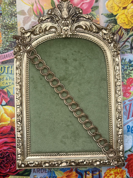 Vintage Gold Tone Chain Link bracelet 7”
