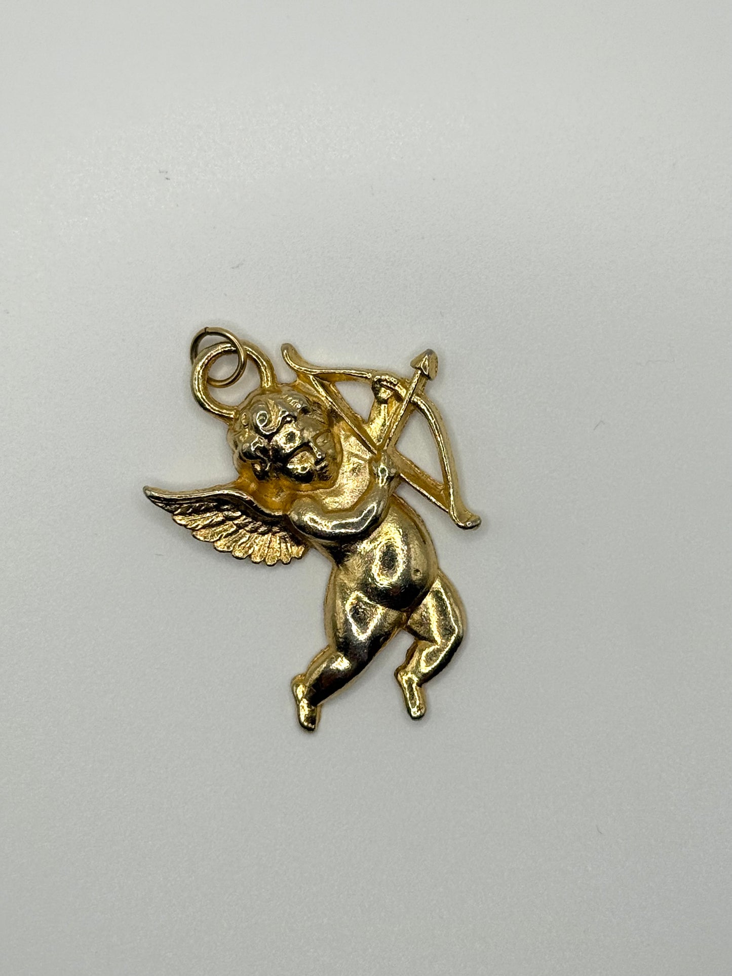 gold tone large cherub pendant