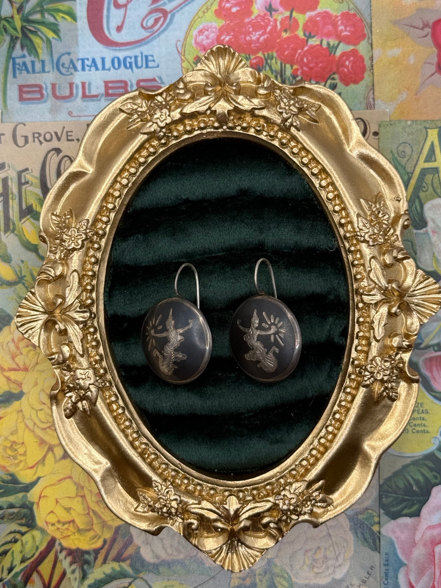 Vintage Sterling Silver Siam Earrings 1”