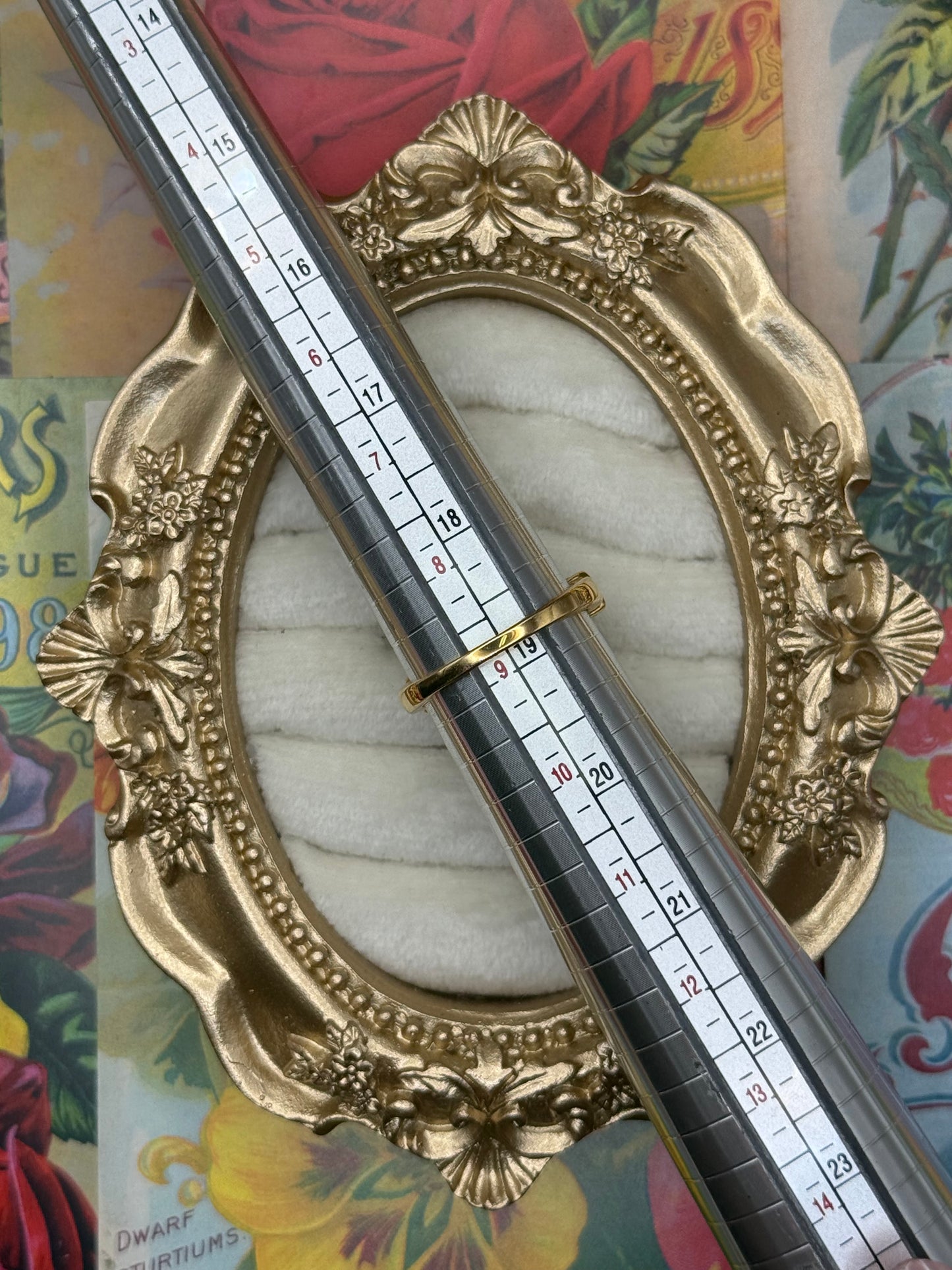 Vintage Gold Tone Stacker Band Size 8.75