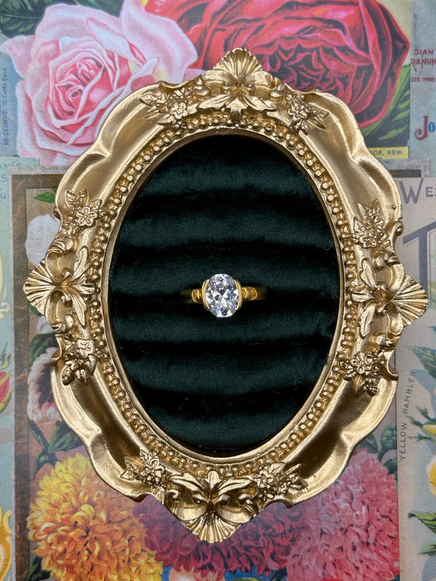 Vintage Gold Tone Half Bezel Ring Size 8