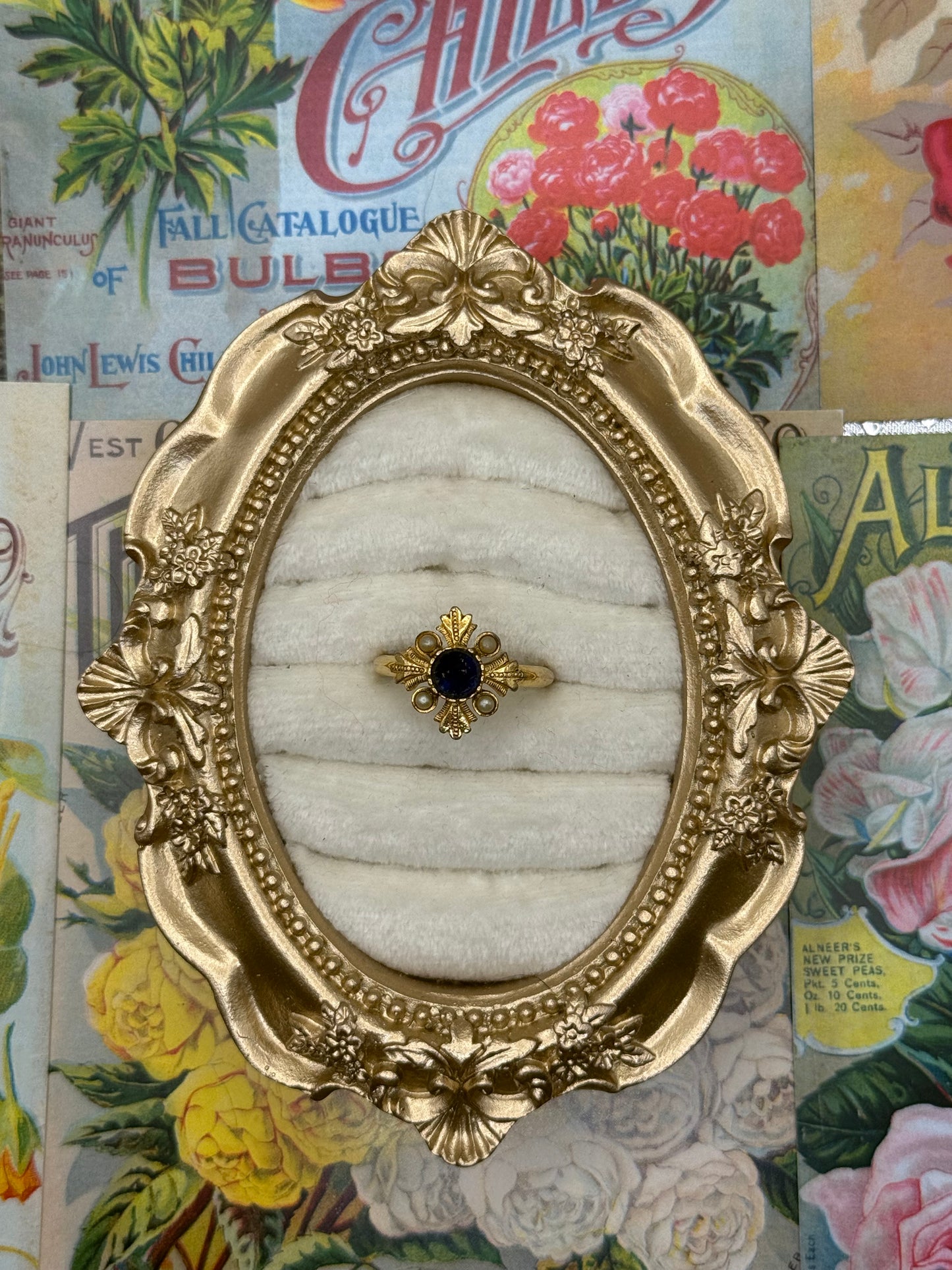 Vintage Gold Tone Avon Ring Size 8.5
