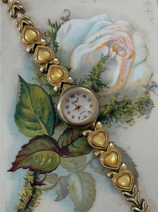 gold tone vintage yellow heart stone watch